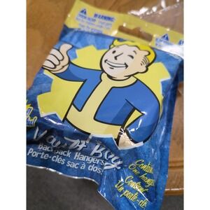 Fallout 4 Vault Boy Backpack Hanger Keyring Blind Mystery Bag Bethesda
